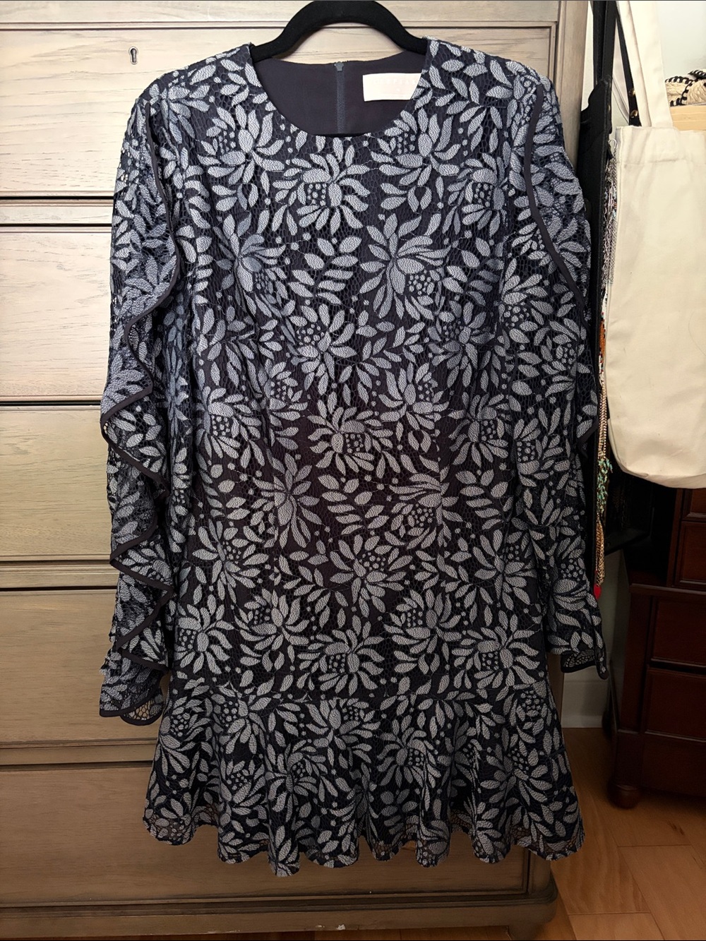 KEEPSAKE Navy / silvery gray Floral lace Ruffle Mini Dress EUC XL